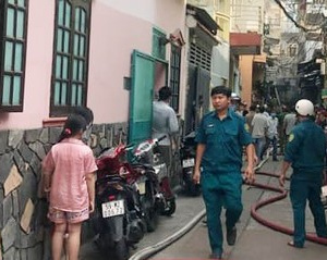 Một phụ nữ tử vong trong căn nhà cháy ở TP.HCM