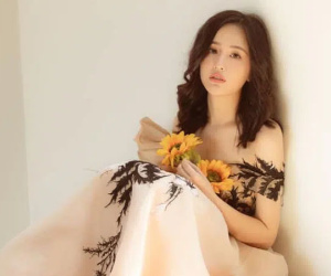 Mai Phương Thúy bất ngờ tuyên bố 'từng muốn tin vào giấc mơ hoang đường'