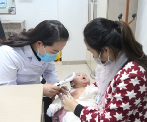 Tắm giữa mùa đông giá rét thế nào để tránh đột quỵ và các bệnh về da?