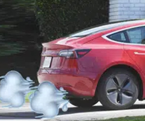 Tesla cho phép dùng tiếng xì hơi để thay còi xe