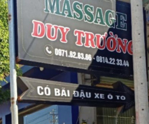 Bắt quả tang 3 nữ nhân viên massage kích dục cho khách: Lộ giá vé VIP dịch vụ 'tắm tiên'