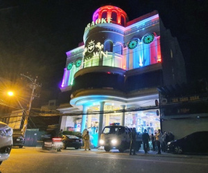 Hàng chục người phê ma túy trong quán karaoke