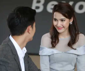 Đang lúc bế tắc định tự tử vì công ty phá sản, chồng được vợ cũ cho vay tiền để trả nợ, nhưng câu nói của cô khiến anh thêm sốc