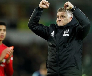 Man Utd đá bù trước khi đối đầu Liverpool