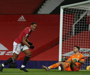 Man Utd bắt kịp Liverpool