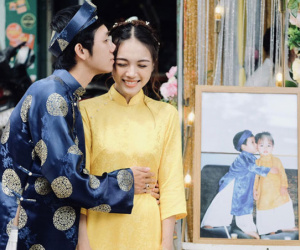 Nụ hôn 'đánh dấu chủ quyền' năm 3 tuổi giúp anh chàng tìm lại và cưới luôn bạn gái thanh mai trúc mã sau 23 năm