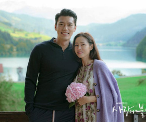 Cả dàn sao Hàn vào chúc khi Hyun Bin - Son Ye Jin công khai, riêng Song Hye Kyo và Jung Hae In có động thái bất ngờ