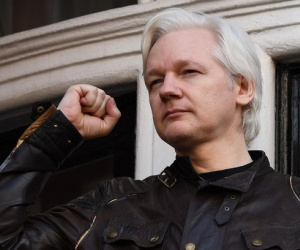 Anh từ chối dẫn độ ông chủ WikiLeaks sang Mỹ