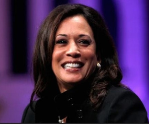 Phó tổng thống đắc cử Harris nói ông Trump 'đang tuyệt vọng'