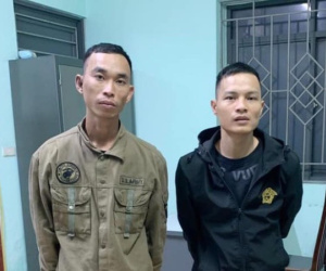 Hà Nội: Bắt 2 đối tượng thực hiện gần 20 vụ cướp