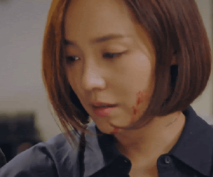 Penthouse tập 20 bùng nổ drama: Hai ác nữ đồng loạt quỳ gối xin chị đẹp Lee Ji Ah tha tội