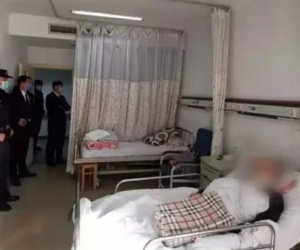 Cãi nhau với bác sĩ, gia đình ba người kéo nhau vào bệnh viện 'ăn dầm ở dề' suốt 6 năm không chịu đi