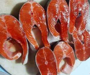 Cá hồi Sa Pa lại siêu rẻ, 1 năm 2 đợt giảm sốc, dân nuôi lỗ nặng