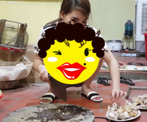 Câu chuyện giáp Tết năm nào cũng tranh luận: 'Con gái Hà Nội nhất định phải biết chặt thịt gà', liệu năm nay câu trả lời đã ngã ngũ!?