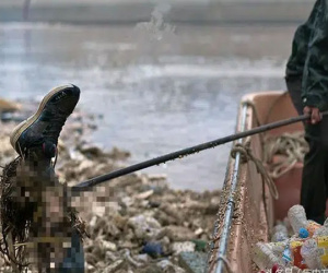 Những điều cấm kỵ của nghề vớt xác trên sông Hoàng Hà: Không cố vớt một xác quá 3 lần, tuyệt đối không trục xác nổi thẳng đứng
