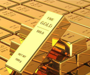 Giá vàng bất ngờ 'bốc hơi' hơn 70 USD trong đêm qua, bạc 'bay' mất gần 10%