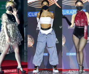 Thảm đỏ Grammy Hàn Quốc 2021: Thành viên Oh My Girl mặc đồ thảm họa, em út sexy nhất Kpop Hwasa và Jessi hở bạo kệ trời rét âm độ