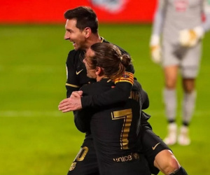 'Song sát' Messi - Griezmann giúp Barca thắng hoành tráng