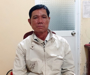 Gã cha dượng cuồng ghen, đâm con riêng của vợ