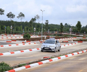 Điểm mới trong cấu trúc bài thi sát hạch giấy phép lái xe ô tô từ năm 2021