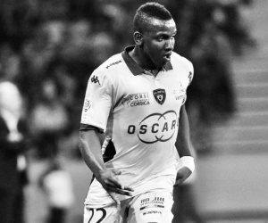 Cựu cầu thủ Ligue 1 qua đời vì đột quỵ ở tuổi 30
