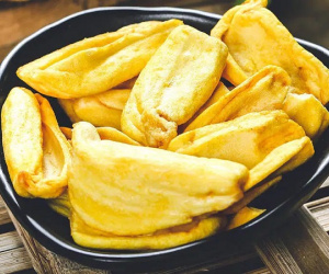 Nếu thèm ăn vặt, phụ nữ có thể ưu tiên sử dụng 7 món này để vừa giảm cân lại tốt cho sức khỏe