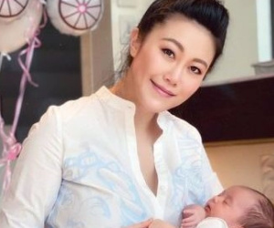 Hé lộ lý do ái nữ trùm bất động sản ôm con nhảy lầu tự tử