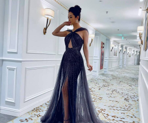 Hoa hậu Jennifer Phạm diện váy xuyên thấu khoe body gái 4 con khiến hội chị em ngưỡng mộ