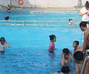 Đi ngoại khóa với trường, học sinh lớp 4 bị đuối nước, suy hô hấp, tổn thương não nguy kịch