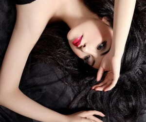 Không cần xinh đẹp hay 3 vòng nóng bỏng, đây mới là sự quyến rũ 'bất diệt' trong mắt đàn ông mà phụ nữ bấy lâu lầm tưởng