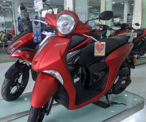 Thị trường xe máy 'thất bát' kỷ lục trong năm 2020