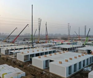 Trung Quốc xây bệnh viện 1.500 phòng trong 5 ngày để đối phó đợt bùng phát Covid-19 mới