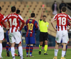 Messi bị đuổi, Barca mất Siêu cúp sau 120 phút