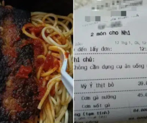Đặt mua mì online, cô gái khóc thét, phải kêu cứu dân mạng khi nhận miếng 'thịt bò bóng đêm'