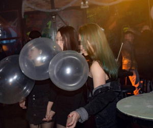 Thâm nhập thiên đường 'bóng cười' giữa trung tâm TP. HCM