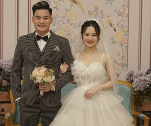 Chàng trai gây sốt vì màn thử kính cường lực éo le sắp kết hôn, nhan sắc cô dâu bỗng gây chú ý