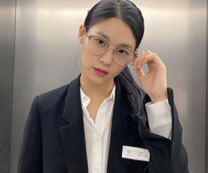 'Bảo vật quốc dân' Seolhyun trở lại sau 6 tháng bê bối bắt nạt nội bộ AOA, được Taeyeon ủng hộ nhưng vẫn ăn 'gạch' kịch liệt?