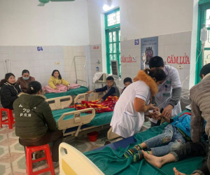 7 học sinh tiểu học nhập viện nghi ngộ độc