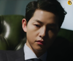 Bắn súng ầm ầm trong teaser phim mới nhưng fan nhận xét Song Joong Ki chưa đủ ngầu để vào vai mafia