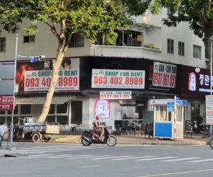 Giá thuê lao dốc, mặt bằng bán lẻ bị bỏ trống nhiều