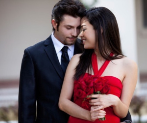 Lời hứa của ông chủ đại gia 'tan thành mây khói' khi biết người tình bé bỏng có điều này