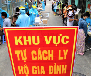 Một năm Việt Nam chống Covid-19: Từ 29 Tết Canh Tý đến lời kêu gọi 'hãy nhập cảnh chính ngạch' để nhân dân đón một cái Tết mới an lành