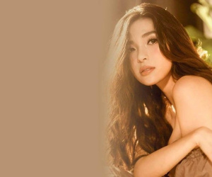 Bí mật 'động trời' của mẹ đơn thân ở 'xóm chửa hoang' lần đầu hé lộ