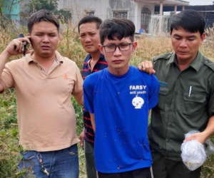 Bắt nóng đối tượng cướp giật dây chuyền tại tiệm vàng ở Bình Dương