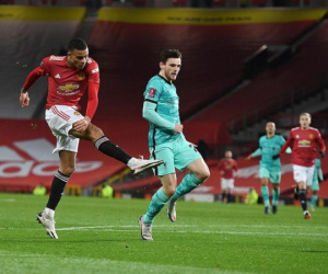 Lội ngược dòng kịch tính, MU loại Liverpool khỏi FA Cup