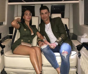 Ronaldo bất ngờ từ chối hợp đồng béo bở, chỉ việc du lịch và ăn chơi nhảy múa là đút túi 167 tỷ đồng