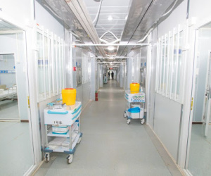 Cảnh sát nhiễm Covid-19 bị điều tra vì quan hệ tình dục trong khi đang cách ly, làm bạn tình lây bệnh