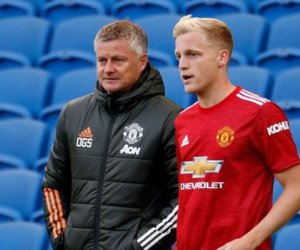 HLV Solskajer chứng minh tài quản trị trong việc 'dỗ dành" Van de Beek