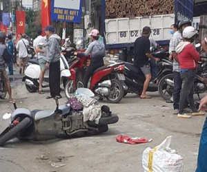 Tai nạn kinh hoàng ở Biên Hòa, người và xe máy nằm la liệt