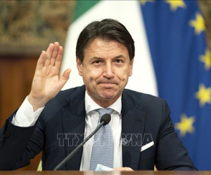 Tổng thống Italy chấp nhận đơn từ chức của Thủ tướng